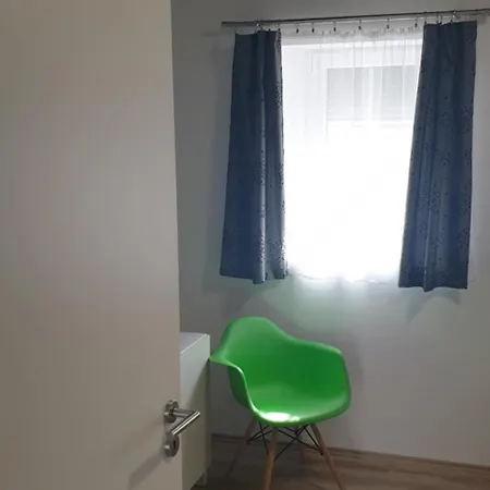 Rokafalvi Vendeghaz Fertod Room photo